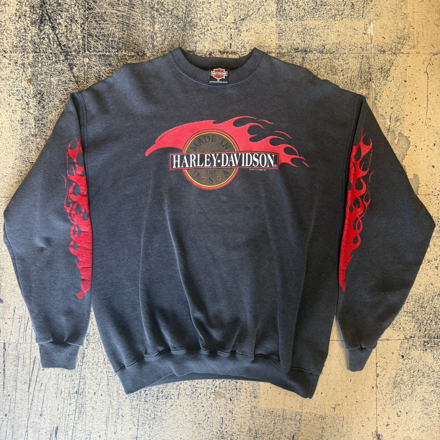 Sweatshirts / Hoodies