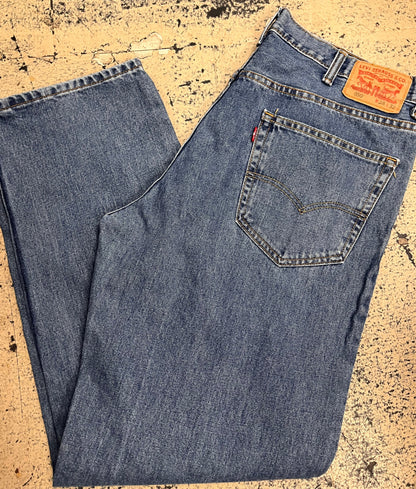 Levi’s 550 Jeans 38x32 - Relaxed Fit/Medium Wash