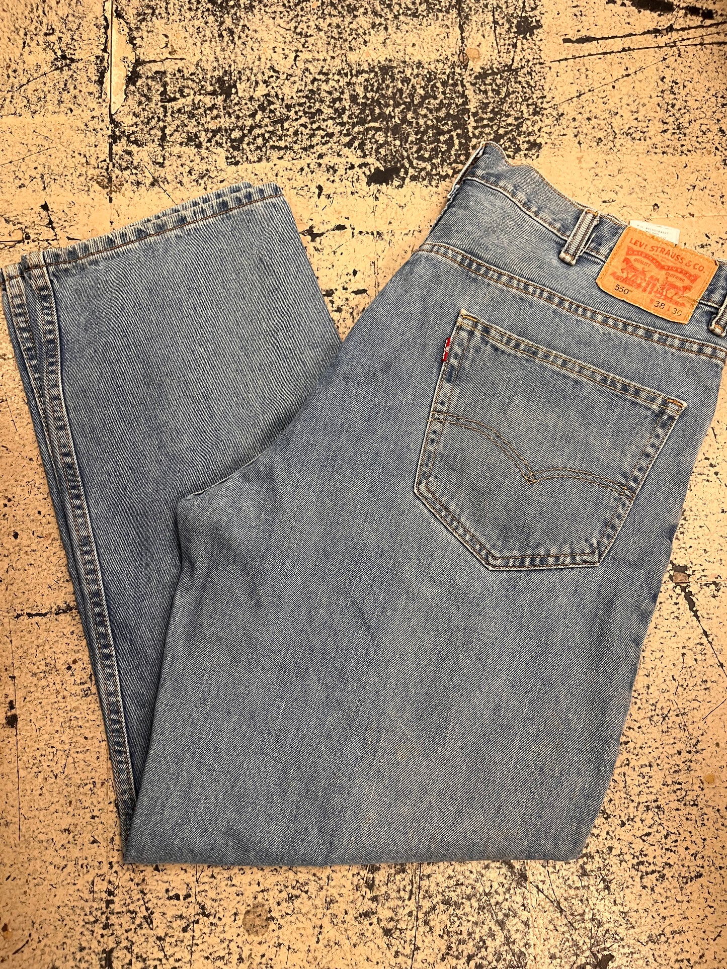 Levi’s 550 Jeans 38x30 - Relaxed Fit/Light Wash