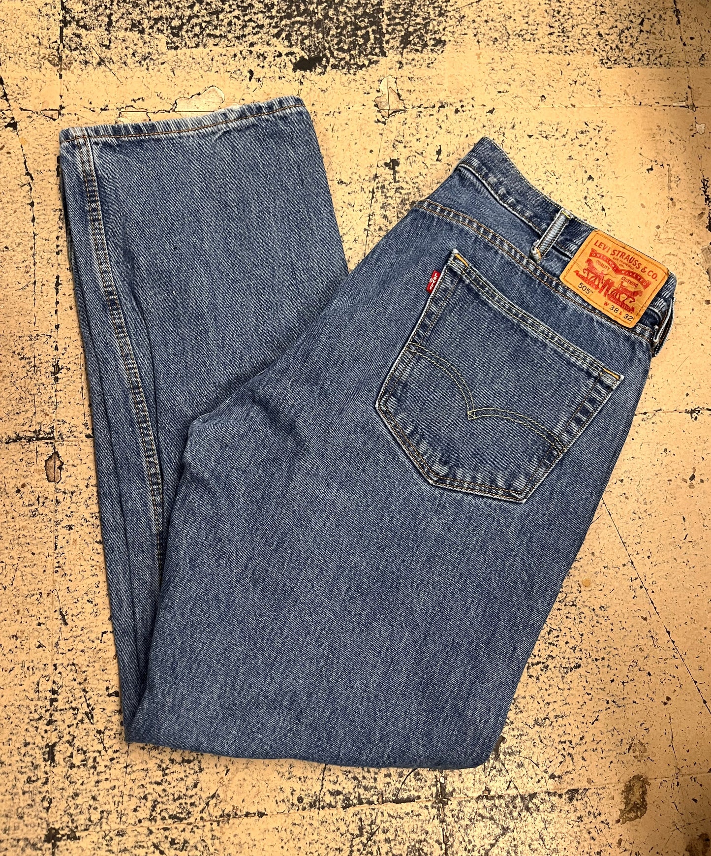 Levi’s 505 Jeans 38x32 - Regular Fit/Medium Wash