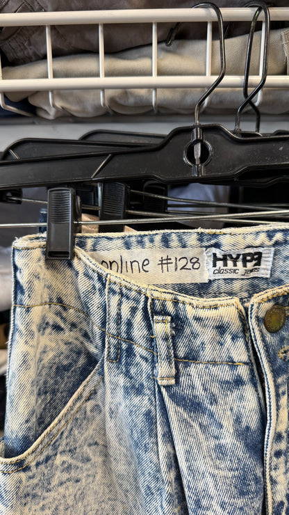 HYPE Women’s Jeans - Light Wash/Size: 4