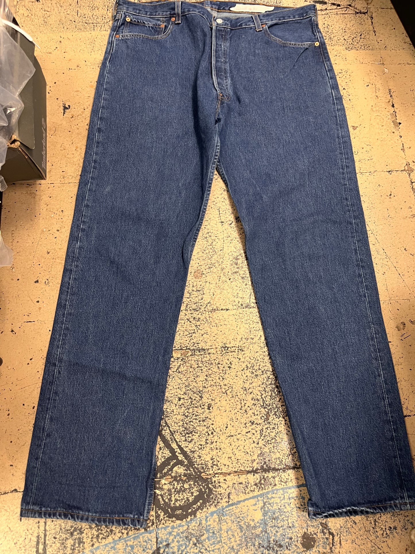 Levi’s 501 Jeans 42x34 - Regular Fit/Medium Wash