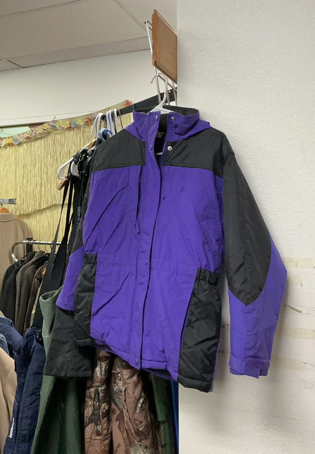 NM Windbreaker Jacket - L (Y14-16)