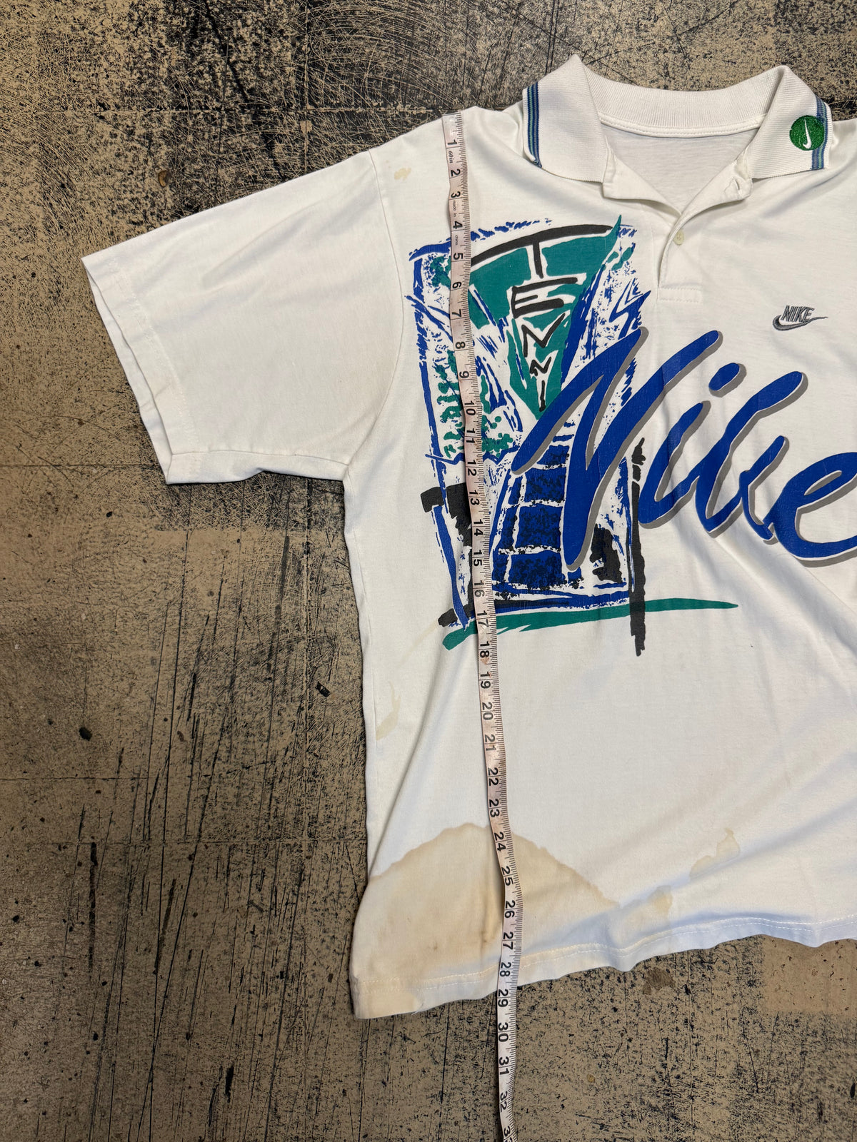 Vintage Nike Shirt - White