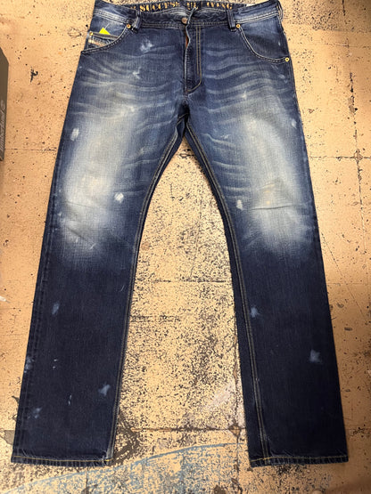 Diesel Jeans 34x32 - Slim Straight/Dark Wash/Distressed