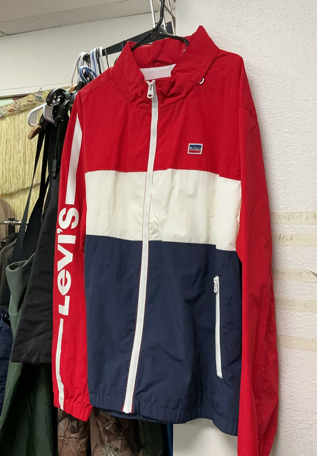 Levi’s Windbreaker Jacket - XXL
